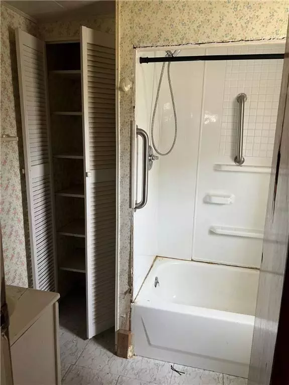 142 11th St, Center Twp/homer Cty, PA 15754