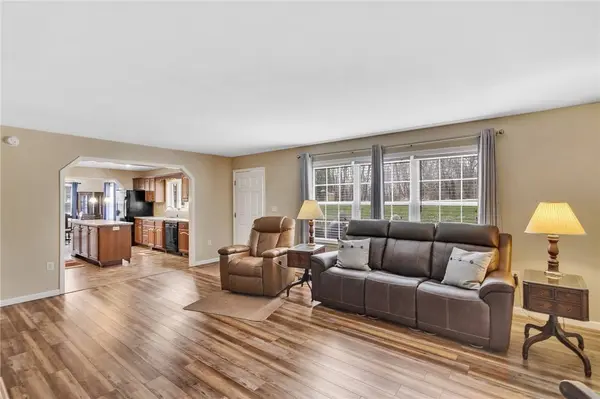 219 Pine Hill Rd, South Bend Twp, PA 15774