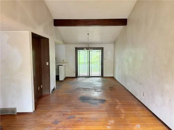 110 Roger Lane, Hempfield Twp, PA 15642