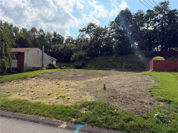 4933 Havana Dr, Plum Boro, PA 15239