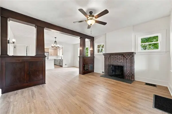 1890 Hulton Rd, Plum Boro, PA 15147