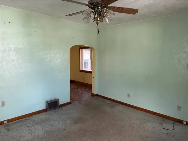 108 Brown Ave (AKA 2612 Brown Ave), Hempfield Twp, PA 15634