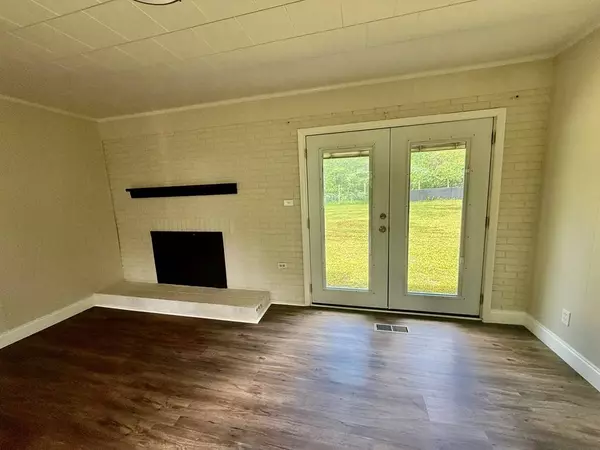 808 S Laurel Avenue, Adel, GA 31620