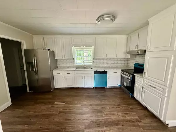 808 S Laurel Avenue, Adel, GA 31620