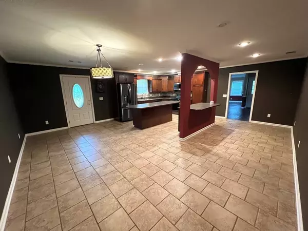 418 E Third Street, Adel, GA 31620