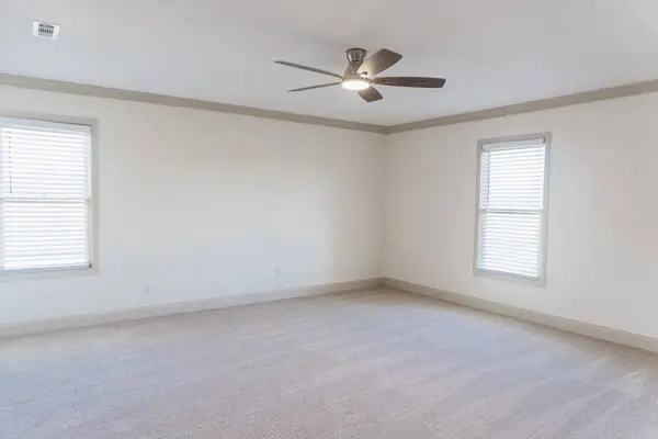 5885 Val Del Road, Hahira, GA 31632