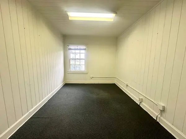 1102 N Hutchinson, Adel, GA 31620