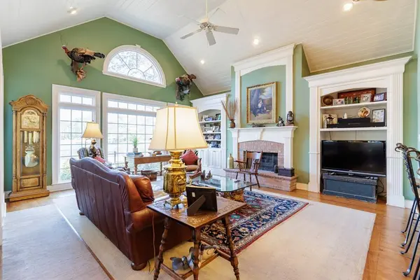 708 Town and Country Drive, Adel, GA 31620