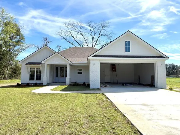 1002 Bear Creek Road, Adel, GA 31620