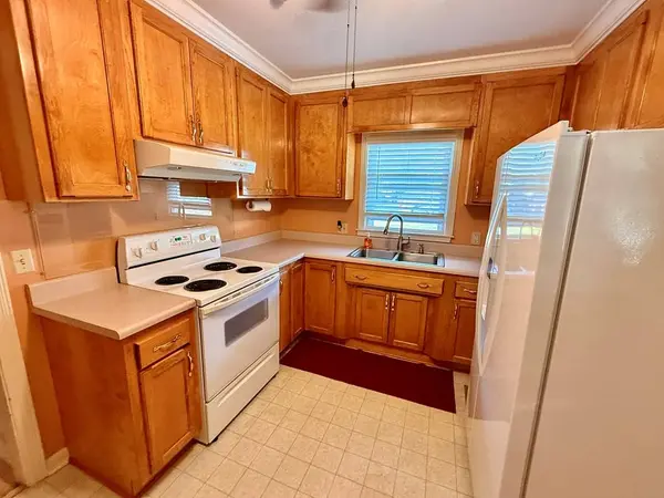 313 S Forrest Avenue, Adel, GA 31620