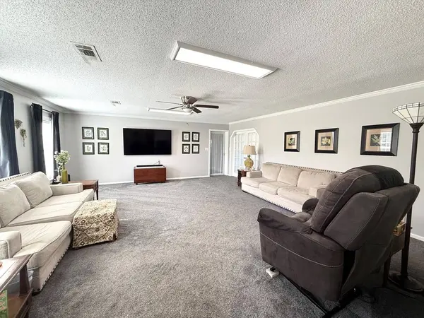 1405 Pebblewood Drive, Adel, GA 31620