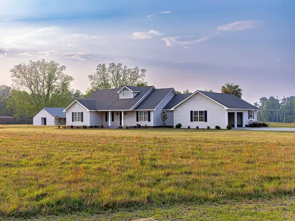 7837 Val Del Road, Adel, GA 31620