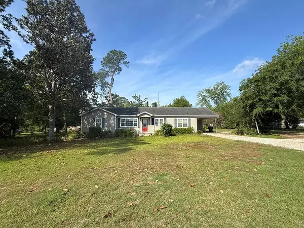 905 N Goodman Street, Sparks, GA 31647