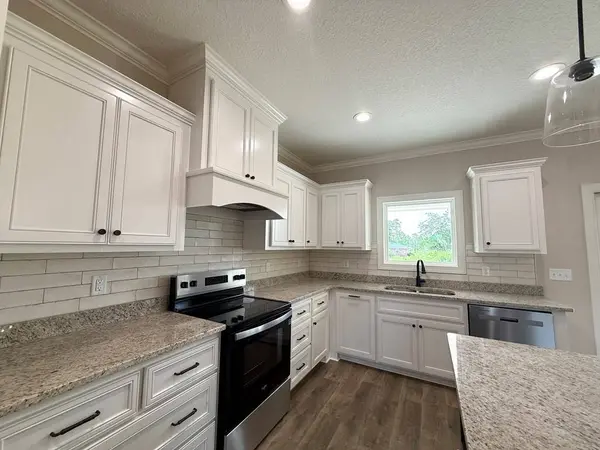2300 Thomas Street, Adel, GA 31620