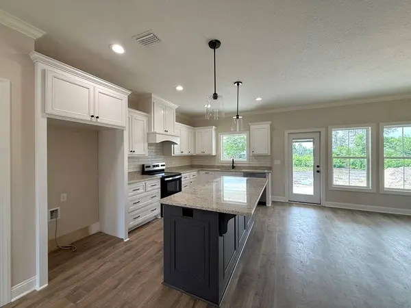 2300 Thomas Street, Adel, GA 31620