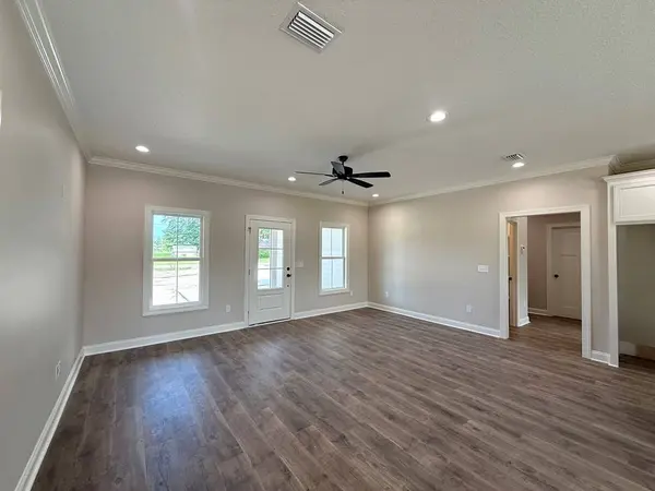 2300 Thomas Street, Adel, GA 31620