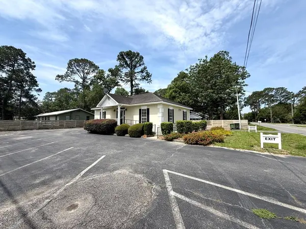 200 S Elm Street, Adel, GA 31620
