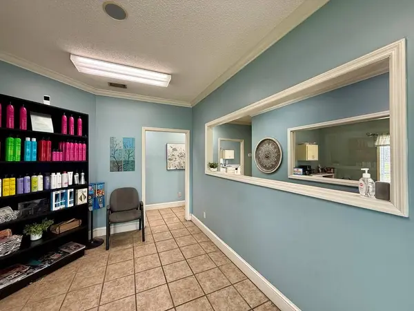 200 S Elm Street, Adel, GA 31620