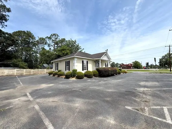 200 S Elm Street, Adel, GA 31620