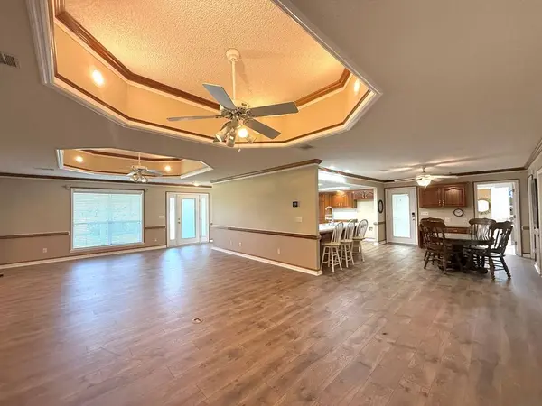 1396 Hutchinson Parrish Road, Adel, GA 31620