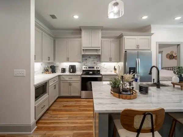 1902 Pebblewood East, Adel, GA 31620