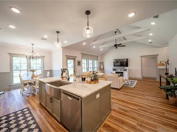 1902 Pebblewood East, Adel, GA 31620