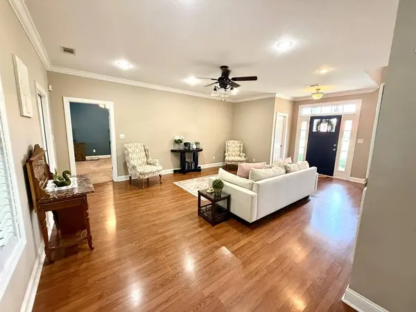 827 Plantation Drive, Adel, GA 31620