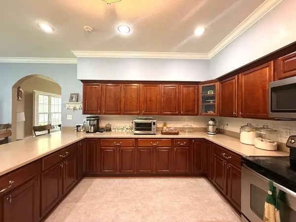 827 Plantation Drive, Adel, GA 31620