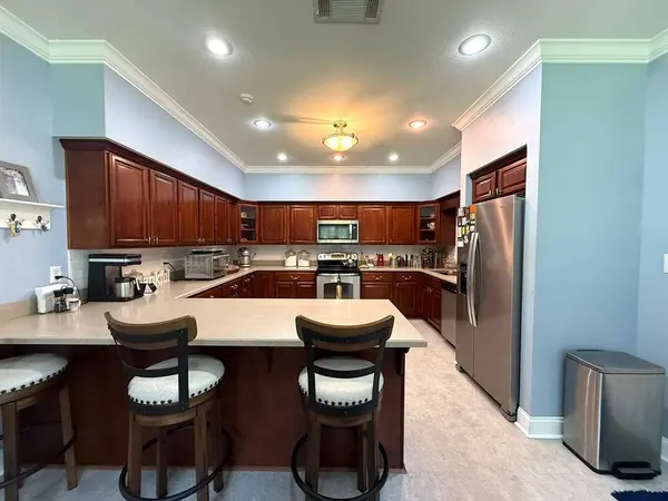 827 Plantation Drive, Adel, GA 31620
