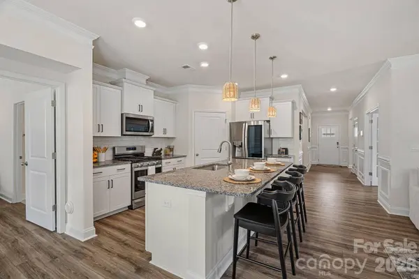 4214 Millstream RD, Denver, NC 28037