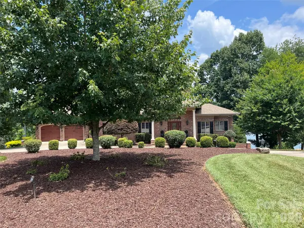 222 April RD, Troutman, NC 28166