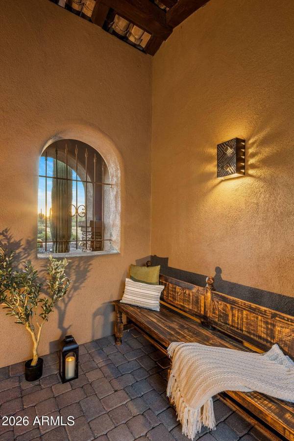 14121 E MONTGOMERY Court, Scottsdale, AZ 85262