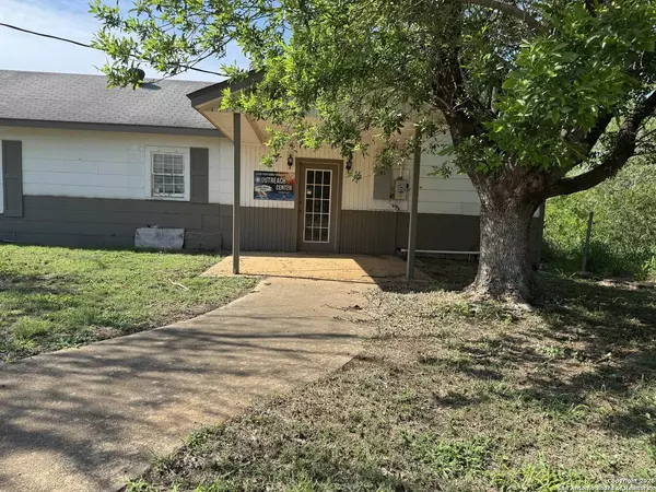 502 front, Cotulla, TX 78014