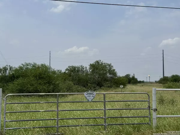 2550 Interstate 35, Cotulla, TX 78014
