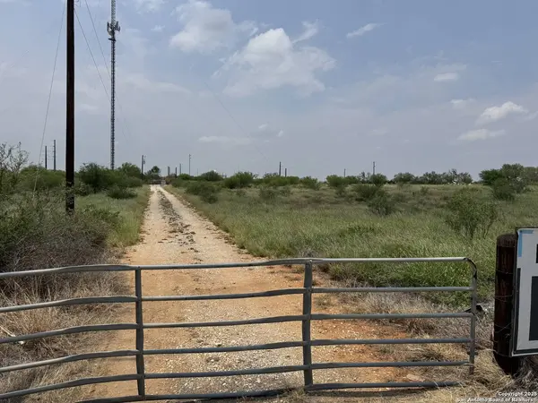 2300 INTERSTATE 35, Cotulla, TX 78014