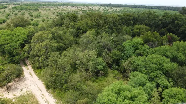 220 PRIVATE ROAD 2355, Uvalde, TX 78801