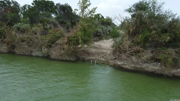 220 PRIVATE ROAD 2355, Uvalde, TX 78801
