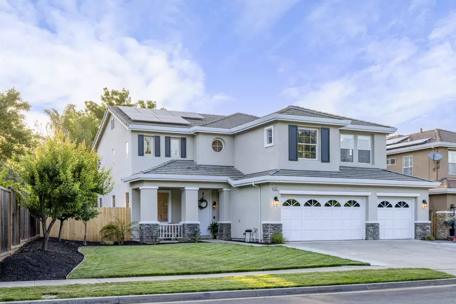 895 Oak Brook Way, Gilroy, CA 95020