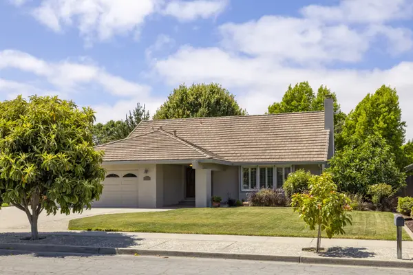 22820 Bravo Place, Salinas, CA 93908