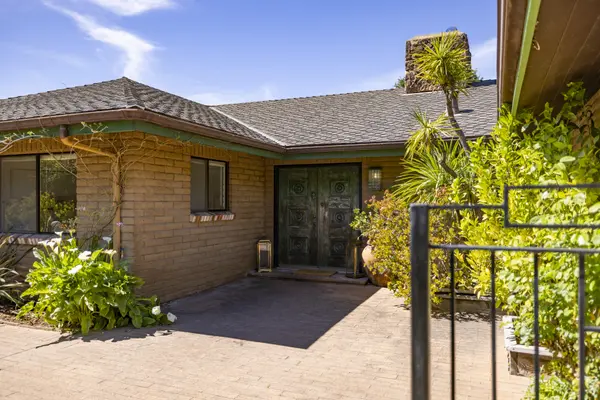 27460 Loma Del Rey, Carmel, CA 93923