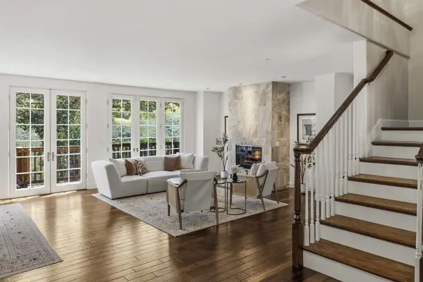25748 Paseo El Cajon, Monterey, CA 93940