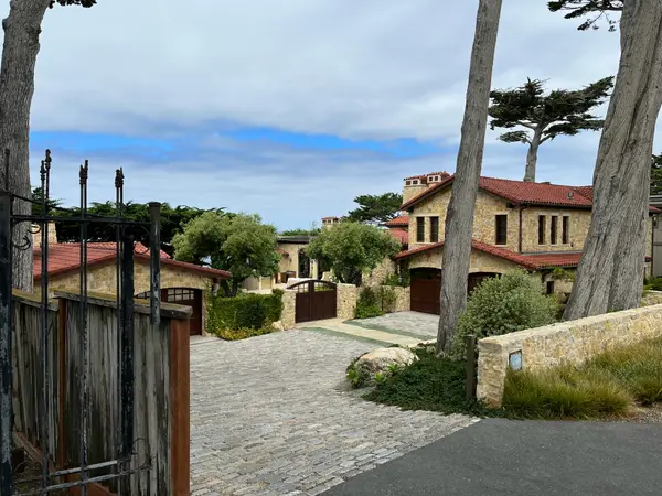 What the Transfer Disclosure Statement Requires Sellers to Tell Homebuyers