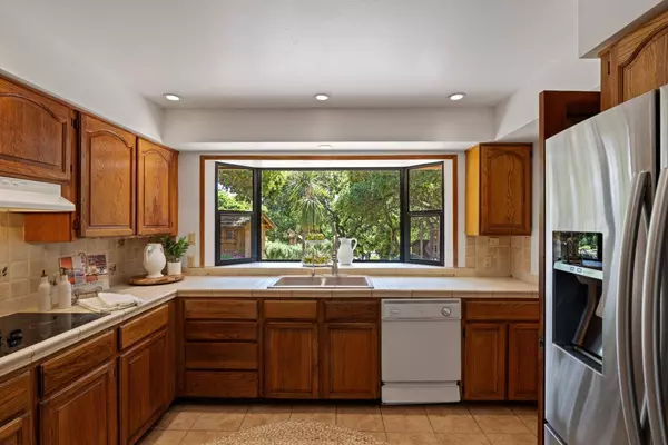 59 La Rancheria, Carmel Valley, CA 93924