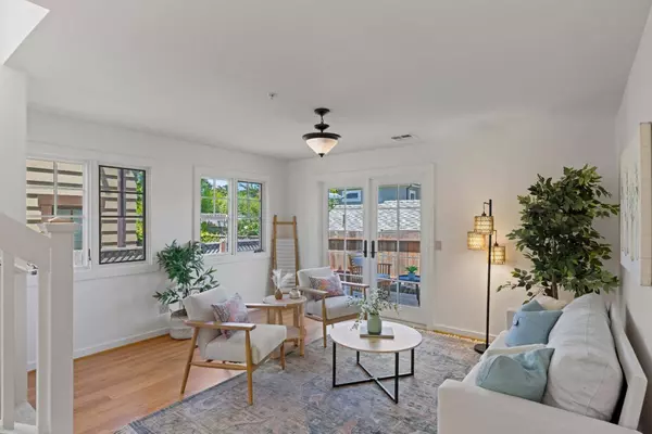 180 Central AVE, Pacific Grove, CA 93950