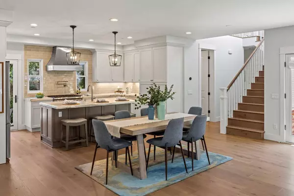 155 12th ST, Pacific Grove, CA 93950