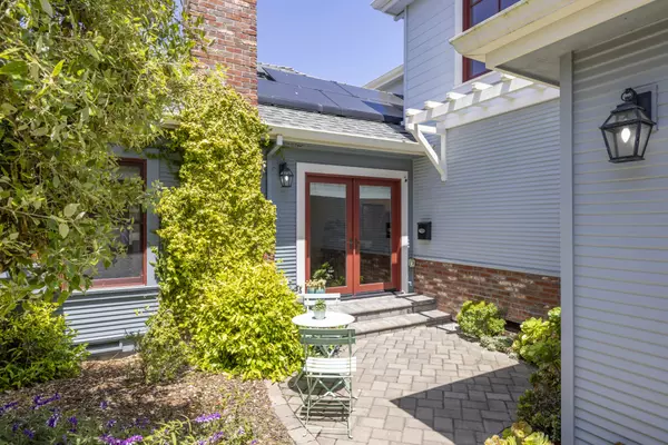 155 12th Street, Pacific Grove, CA 93950