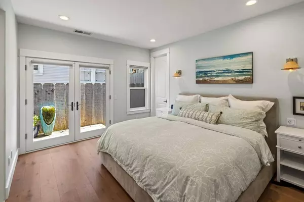 155 12th ST, Pacific Grove, CA 93950