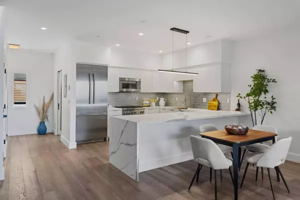 457 Wave ST 1, Monterey, CA 93940