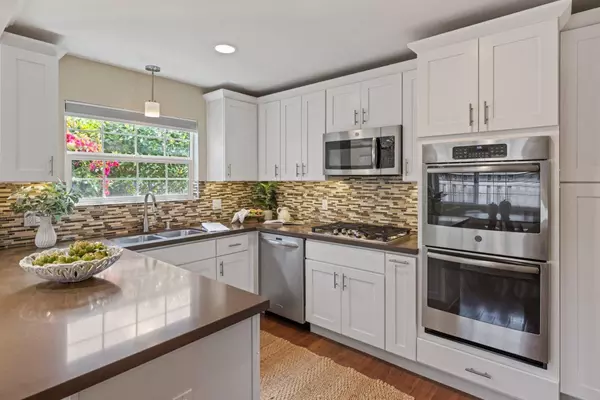 209 Orange DR, Salinas, CA 93901