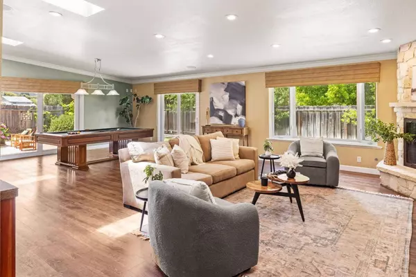 22820 Bravo PL, Salinas, CA 93908